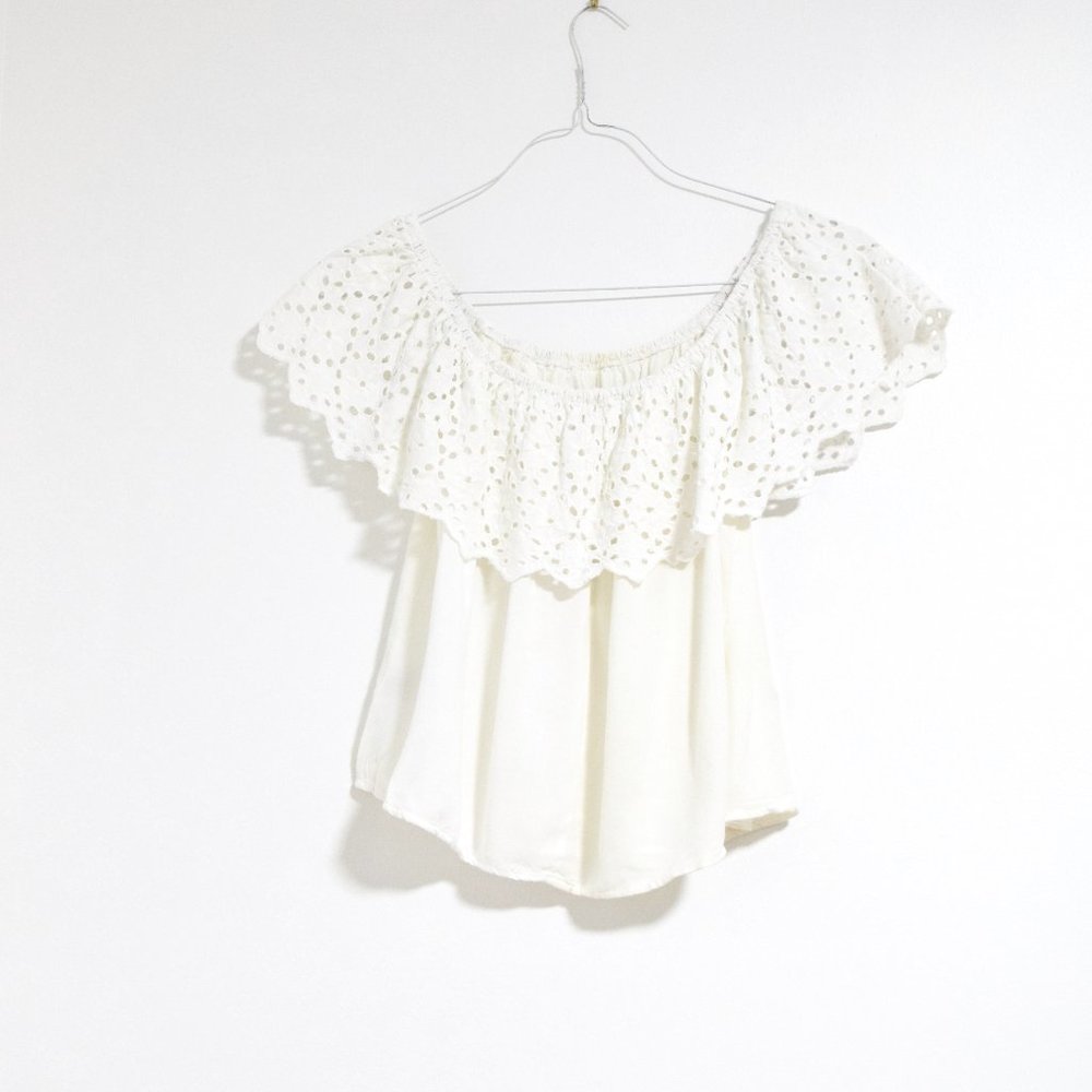 STYLE ENVY White Floral Eyelet Lace Off Shoulder Top | Size L
